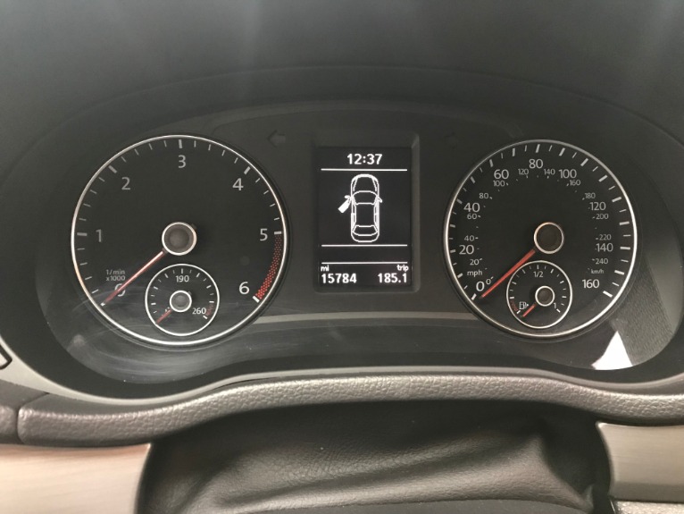 Used-2015-Volkswagen-Passat-TDI-SE-4dr-Sedan-6A-w/Sunroof