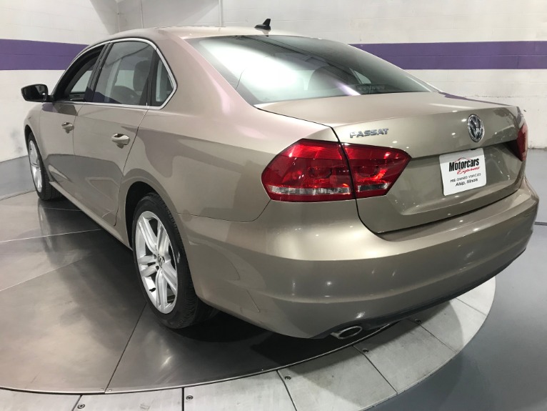 Used-2015-Volkswagen-Passat-TDI-SE-4dr-Sedan-6A-w/Sunroof