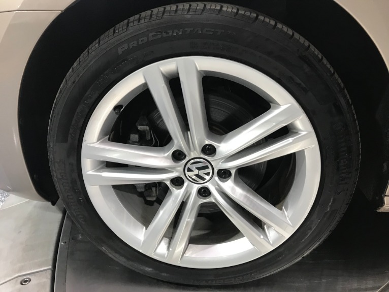 Used-2015-Volkswagen-Passat-TDI-SE-4dr-Sedan-6A-w/Sunroof