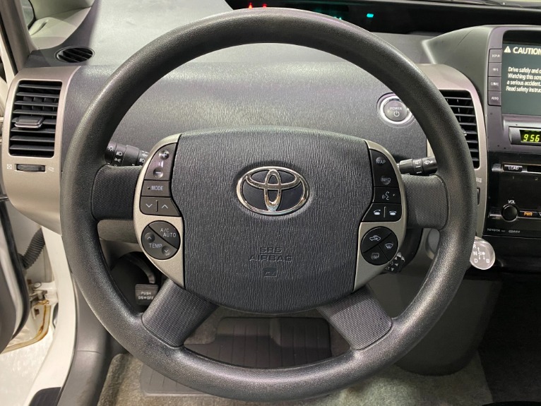 Used-2009-Toyota-Prius-Touring-Hybrid