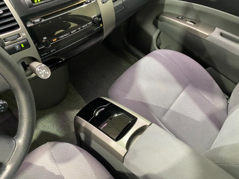 Used-2009-Toyota-Prius-Touring-Hybrid