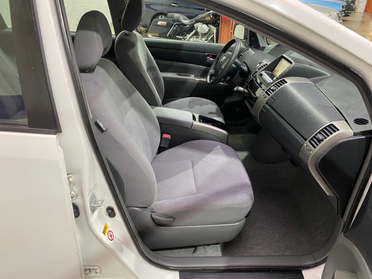 Used-2009-Toyota-Prius-Touring-Hybrid