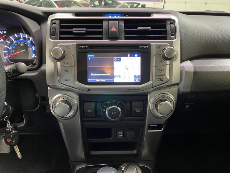 Used-2018-Toyota-4Runner-SR5-4X4