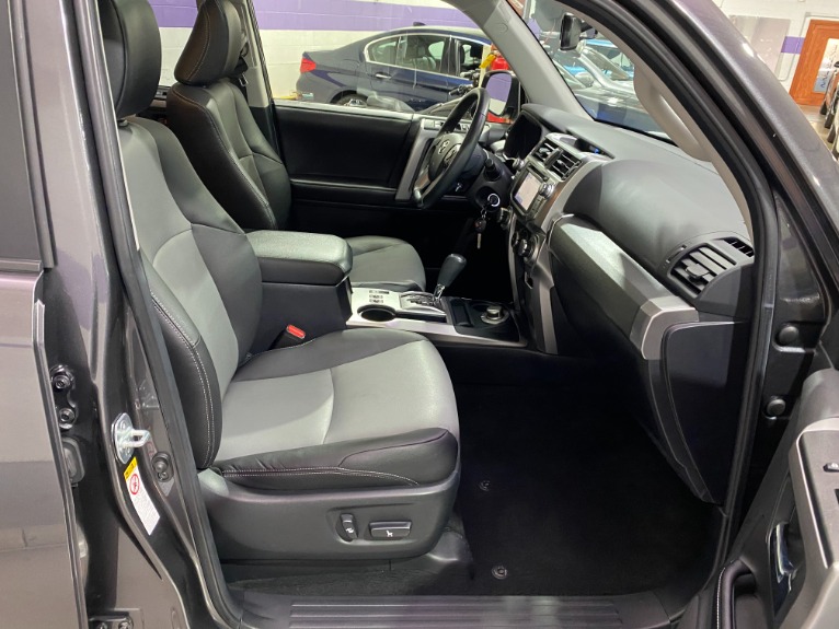 Used-2018-Toyota-4Runner-SR5-4X4