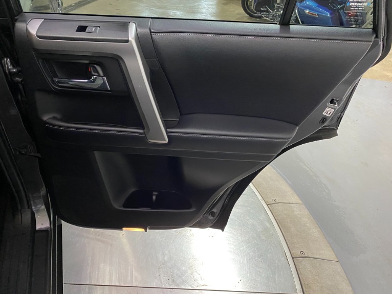 Used-2018-Toyota-4Runner-SR5-4X4