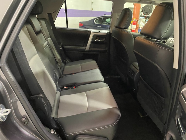 Used-2018-Toyota-4Runner-SR5-4X4