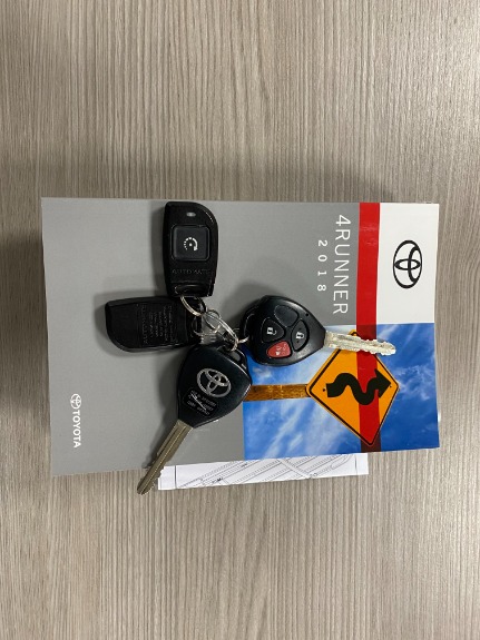 Used-2018-Toyota-4Runner-SR5-4X4
