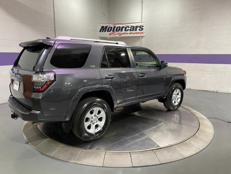 Used-2018-Toyota-4Runner-SR5-4X4