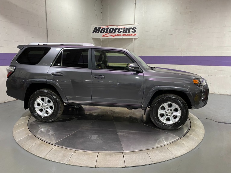 Used-2018-Toyota-4Runner-SR5-4X4
