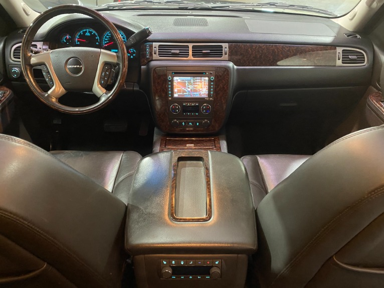 Used-2014-GMC-Yukon-Denali-AWD