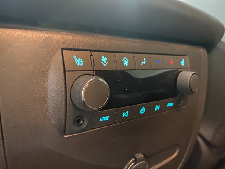 Used-2014-GMC-Yukon-Denali-AWD