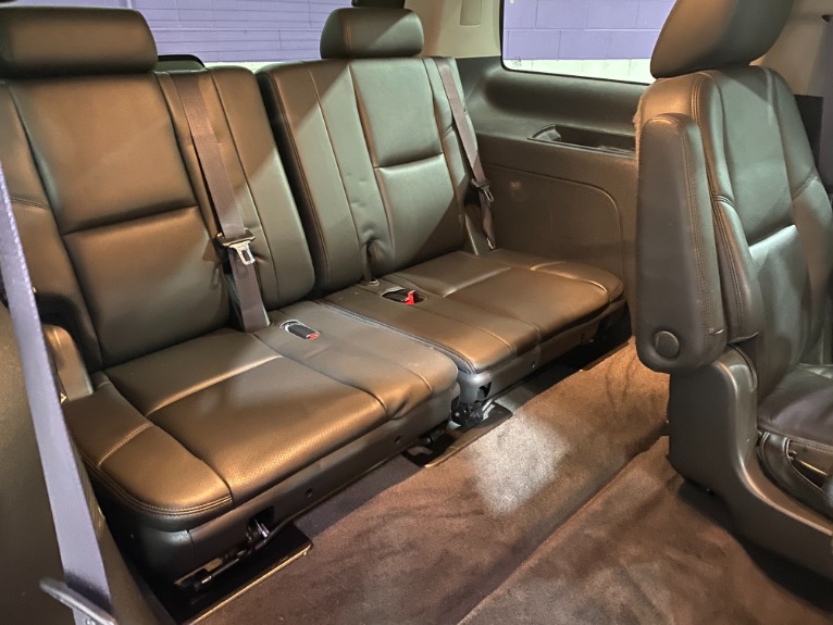 Used-2014-GMC-Yukon-Denali-AWD