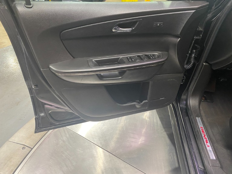 Used-2012-GMC-Acadia-Denali-AWD