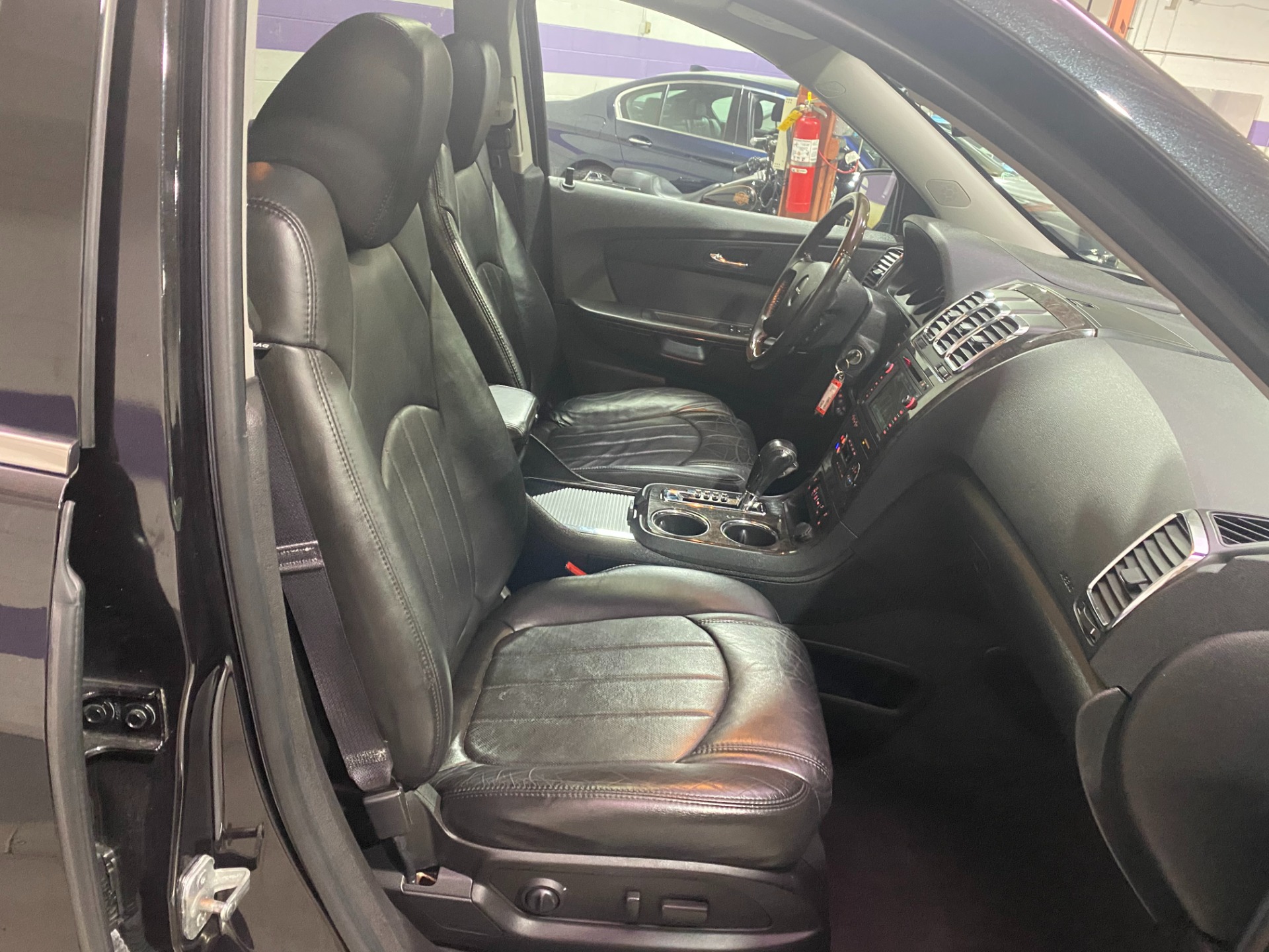 Used-2012-GMC-Acadia-Denali-AWD