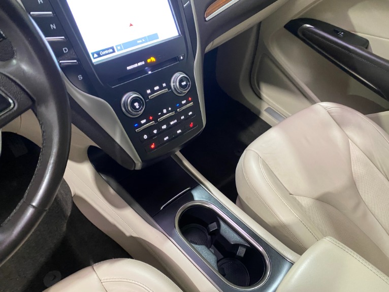 Used-2018-Lincoln-MKC-Select-AWD