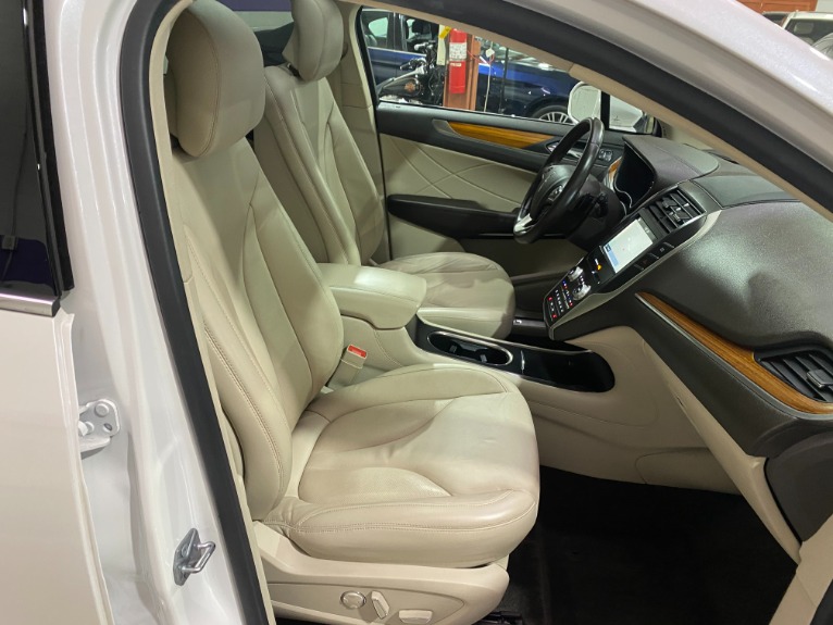 Used-2018-Lincoln-MKC-Select-AWD