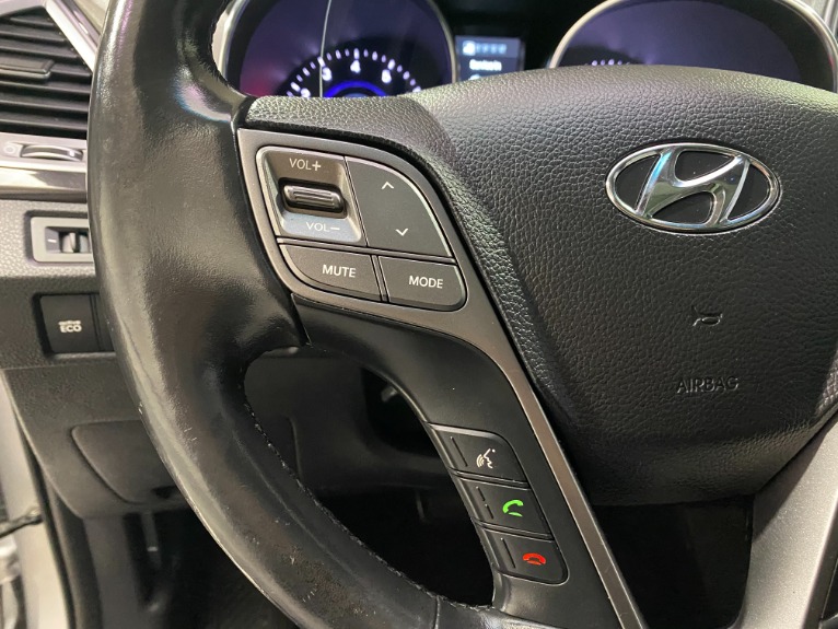 Used-2014-Hyundai-Santa-Fe-Limited-FWD