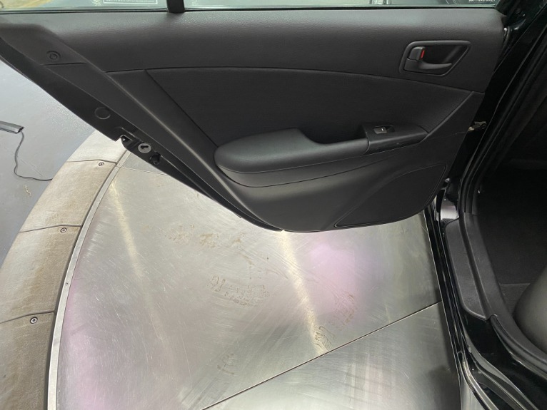 Used-2009-Hyundai-Sonata-SE