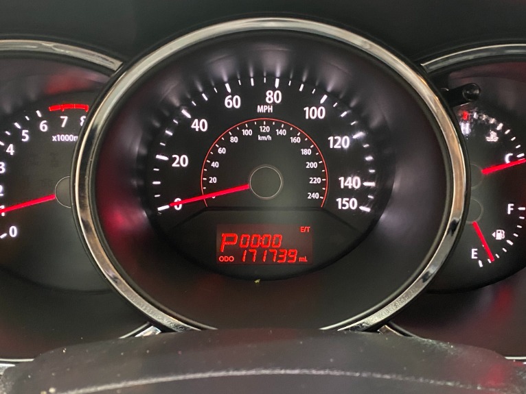Used-2011-Kia-Sorento-FWD