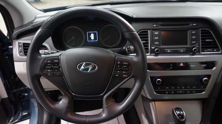 Used-2015-Hyundai-Sonata-Sport