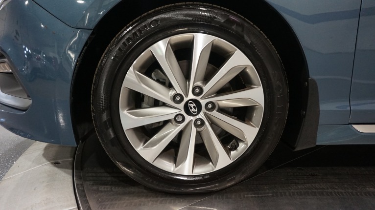 Used-2015-Hyundai-Sonata-Sport