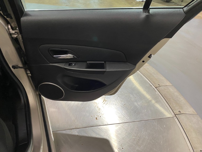 Used-2014-Chevrolet-Cruze-1LT-Auto