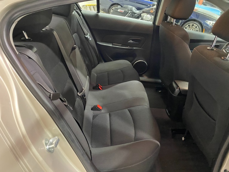 Used-2014-Chevrolet-Cruze-1LT-Auto