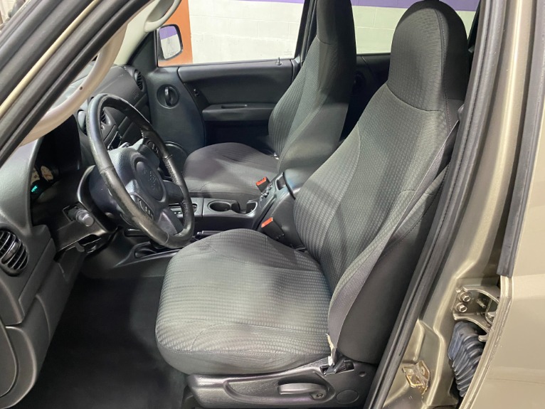 Used-2003-Jeep-Liberty-Sport-4WD