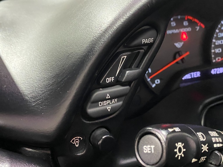 Used-2004-Chevrolet-Corvette-Convertible