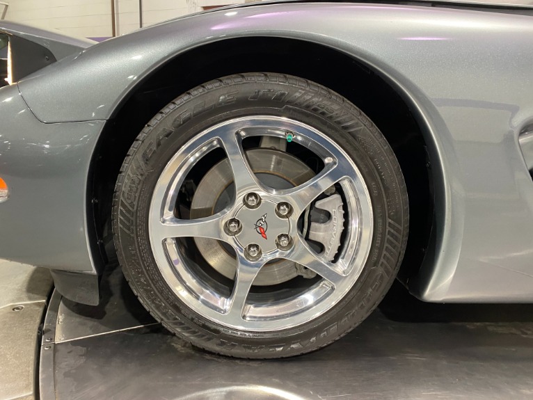 Used-2004-Chevrolet-Corvette-Convertible