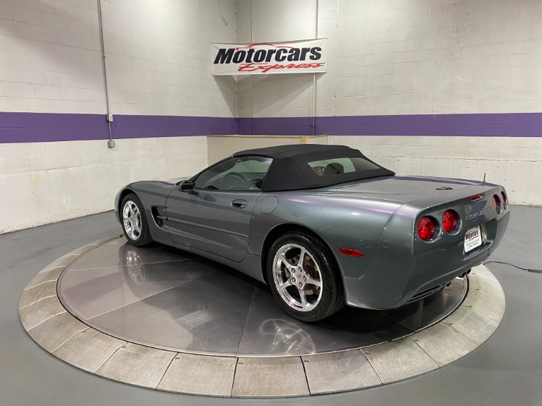 Used-2004-Chevrolet-Corvette-Convertible