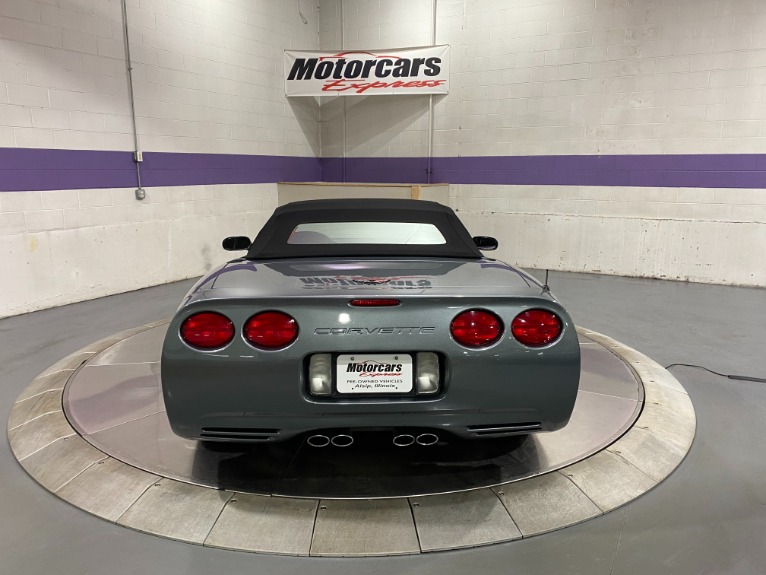 Used-2004-Chevrolet-Corvette-Convertible