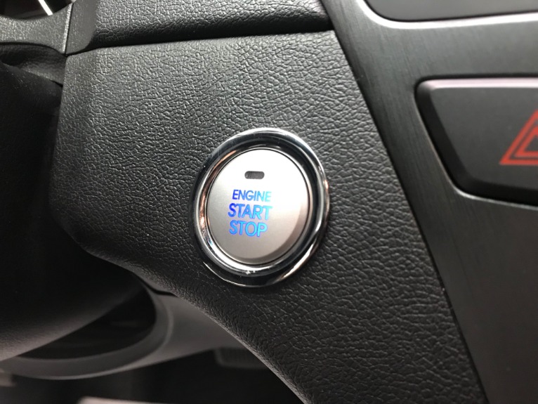 Used-2012-Hyundai-Sonata-SE