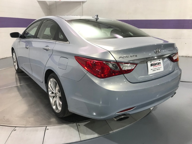 Used-2012-Hyundai-Sonata-SE