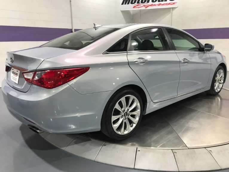 Used-2012-Hyundai-Sonata-SE