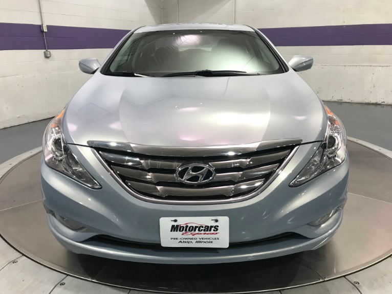 Used-2012-Hyundai-Sonata-SE