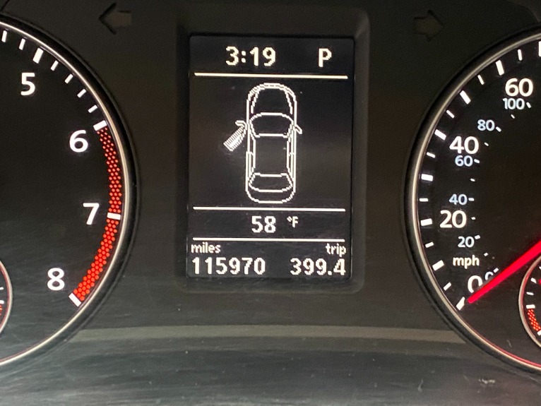 Used-2012-Volkswagen-Passat-SE-PZEV-FWD