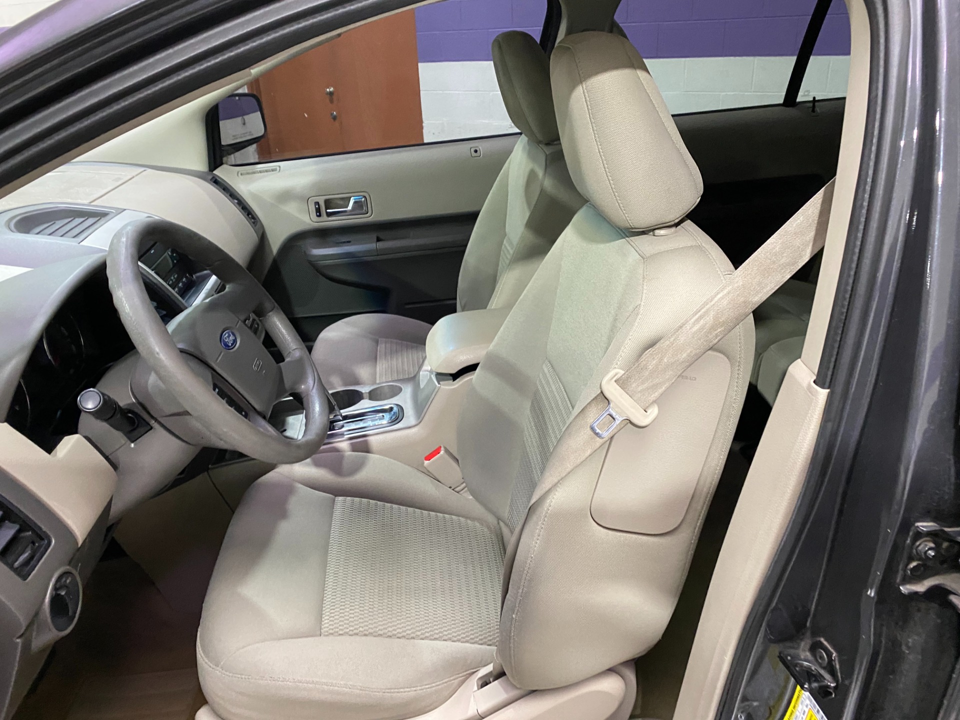 Used-2007-Ford-Edge-SE
