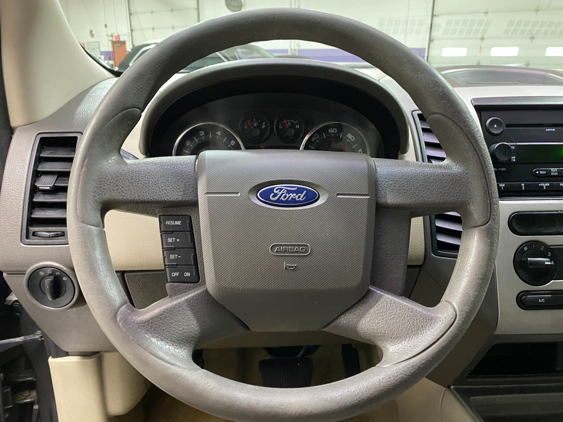 Used-2007-Ford-Edge-SE