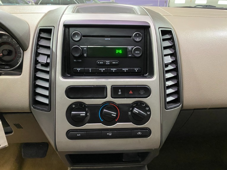 Used-2007-Ford-Edge-SE