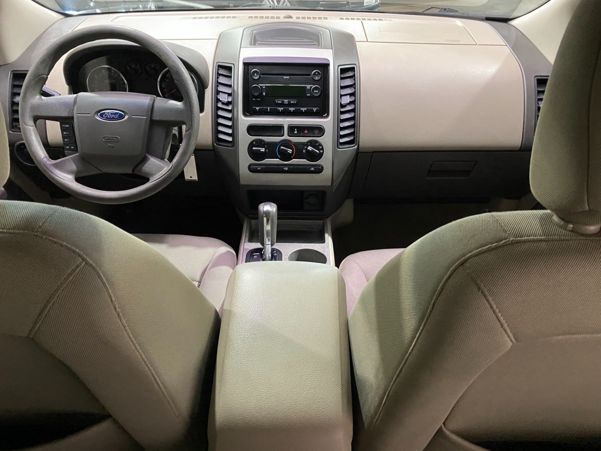 Used-2007-Ford-Edge-SE