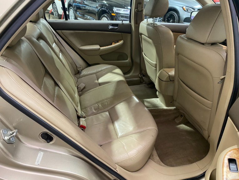 Used-2003-Honda-Accord-EX-w/Leather