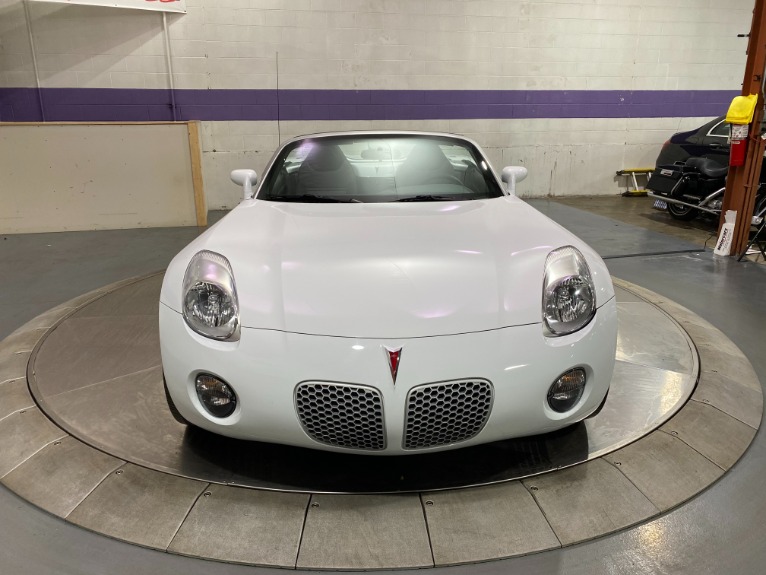 Used-2007-Pontiac-Solstice-Convertible-RWD