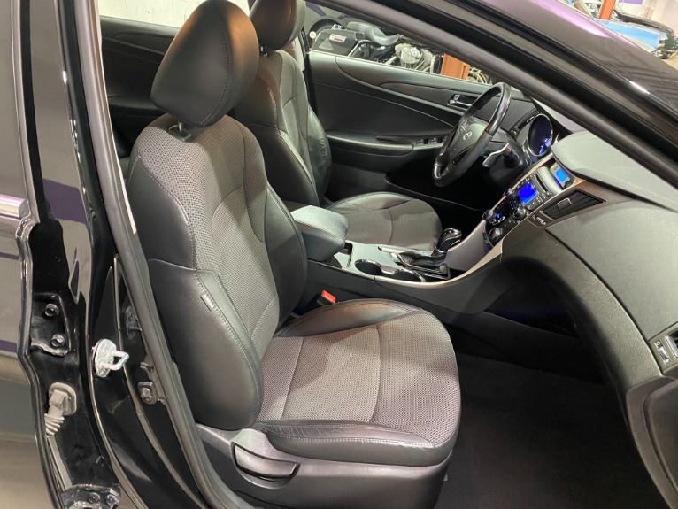 Used-2012-Hyundai-Sonata-Limited-FWD