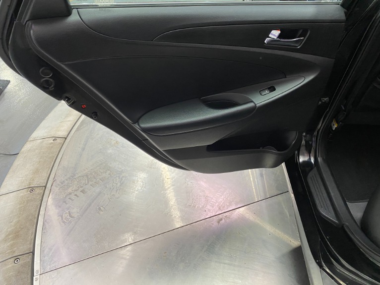 Used-2012-Hyundai-Sonata-Limited-FWD