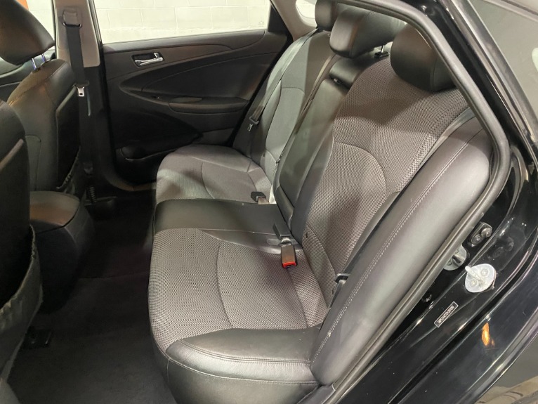 Used-2012-Hyundai-Sonata-Limited-FWD