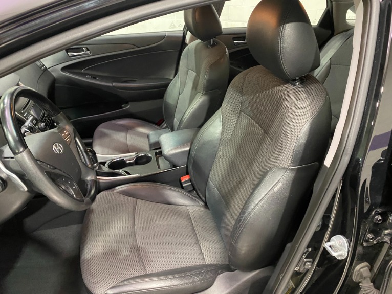 Used-2012-Hyundai-Sonata-Limited-FWD