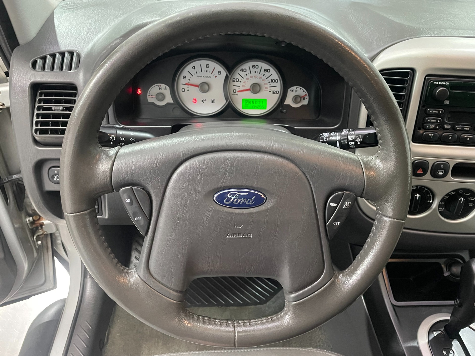Used-2005-Ford-Escape-XLT-AWD