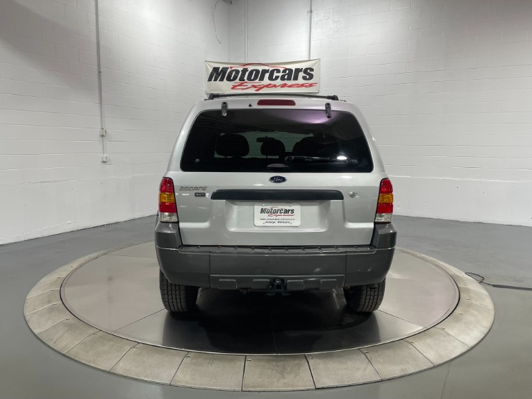 Used-2005-Ford-Escape-XLT-AWD