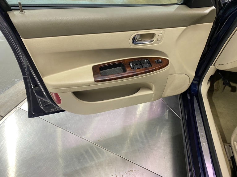 Used-2007-Buick-LaCrosse-CXL-FWD